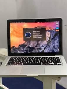 A picture of Macbook Pro Mid 2012