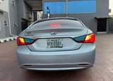 A picture of Neatly used Hyundai sonata 2011 key start