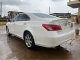 A picture of Lexus350