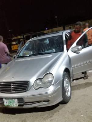 A picture of 2005 Mercedes Benz C300