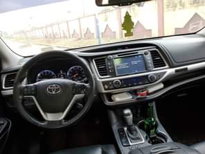 A picture of 4 months USED TOYOTA HIGHLANDER 2016 Model LIMITED EDITION Full