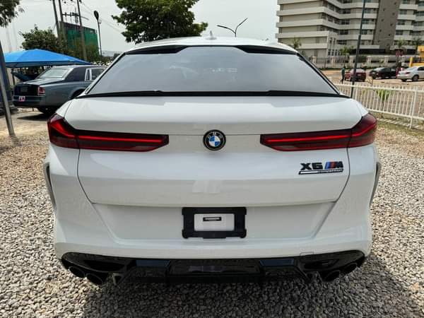 A picture of 2022 BMW X6 Foreign 194M ABUJA DEAL 08132662602