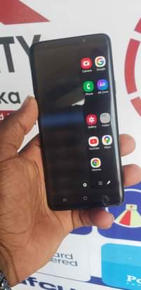 A picture of Samsung galaxy s9 with 64gb storage 4gb ram 350k in