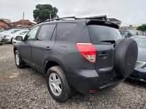 A picture of URGENT BUYERS ONLY 08146551014 TOYOTA RAV4 Year 2008 Model Foreign