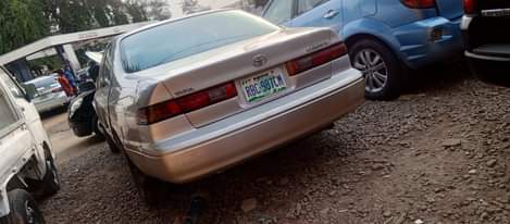 A picture of Camry pencil light Location abuja Price 1 5 Contact 09134118167