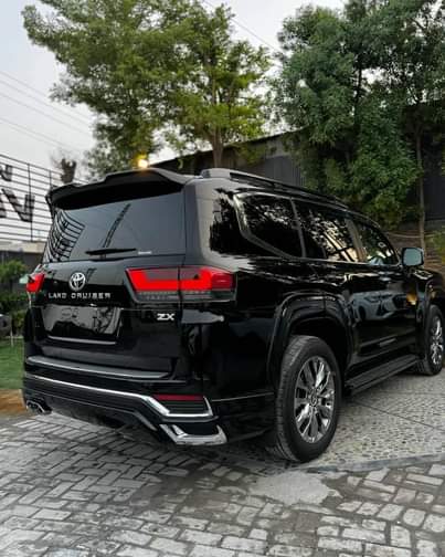 A picture of Price 480 m Call 0712827933 Landcruiser ZX Year 2023 EngineCC