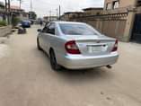 A picture of TOYOTA CAMRY 2004