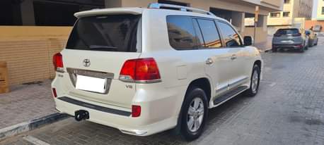 A picture of TOYOTA LAND CRUISER GX R V8 GCC SPECIFICATION LADY DRIVEN
