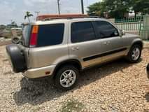 A picture of Clean used Honda crv Location is kaduna Price 1 3m