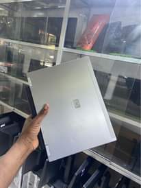 A picture of HP ELITEBOOK DUO CORE