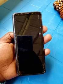 A picture of Samsung s9