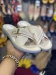 A picture of Flat shoes