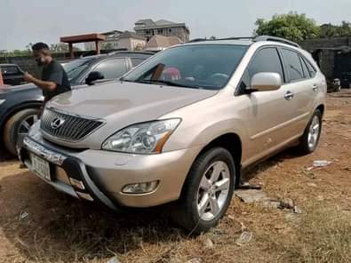 A picture of For sale Slightly used 2007 Lexus RX 350 Full option