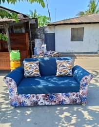 A picture of 0621787691 sofa mpya za kisasa 160000 usafiri bure ndani ya