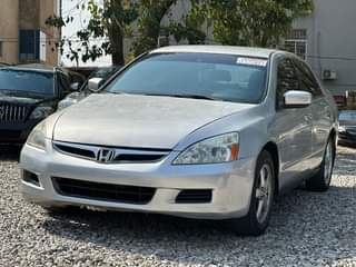 A picture of Clean 2007 Honda DC with untampered engine 2 3m 08059431044