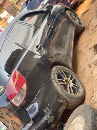 A picture of Toyota matrix 2005 Engine and Gear ok AC working okay