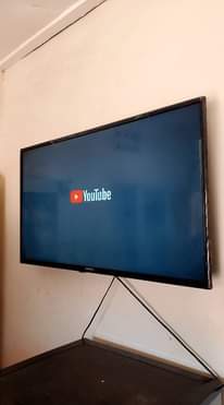 A picture of Smart television 40 inches