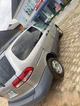 A picture of 2002 toyota Sienna