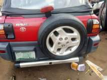 A picture of Toyota RAV4 Tokunbo standard