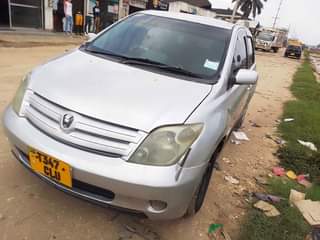 A picture of Toyota IST