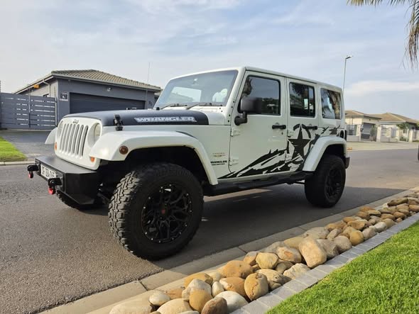 jeep wrangler sahara