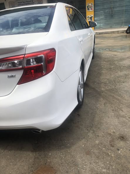 A picture of Toyota Camry 2013 MODEL