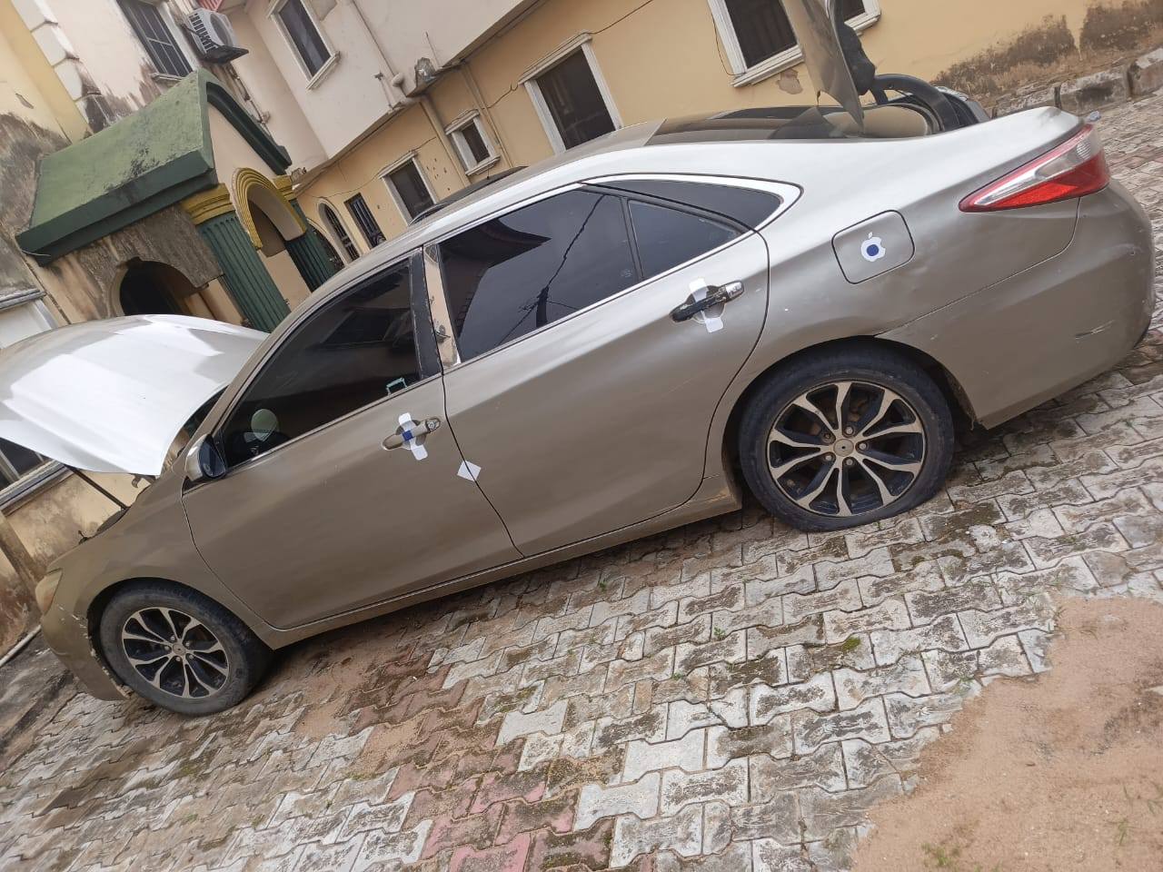 A picture of Camry