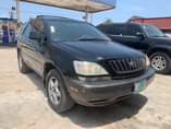 A picture of Clean RX300 Tokunbo standard first body buy and traveling clean