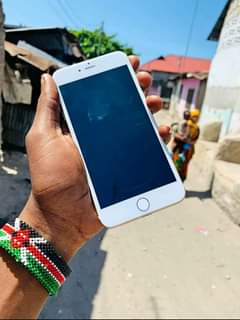 A picture of Iphone 6 Plus