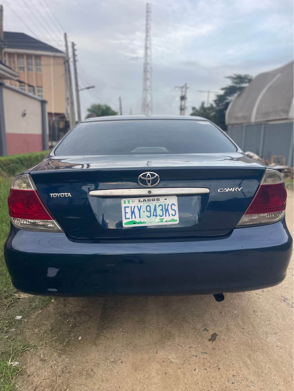 A picture of Tokunbo Standard 2004 Toyota Camry BIG DADDY