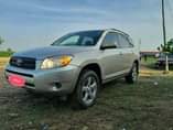 A picture of 2007 Toyota Rav4 V4