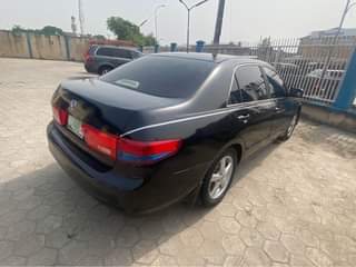 A picture of 2004 Honda accord