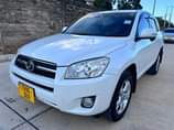 A picture of Toyota Rav4 on sale DUV gari imetunzwa sanaaaa