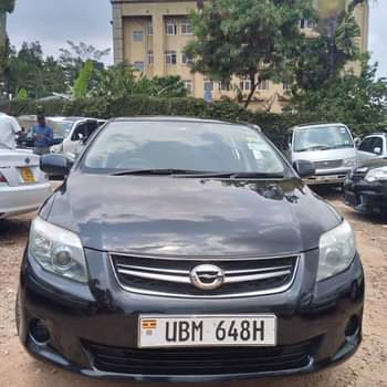 A picture of FILEDER X 2010 VVTI Engine Black interior 0750147312