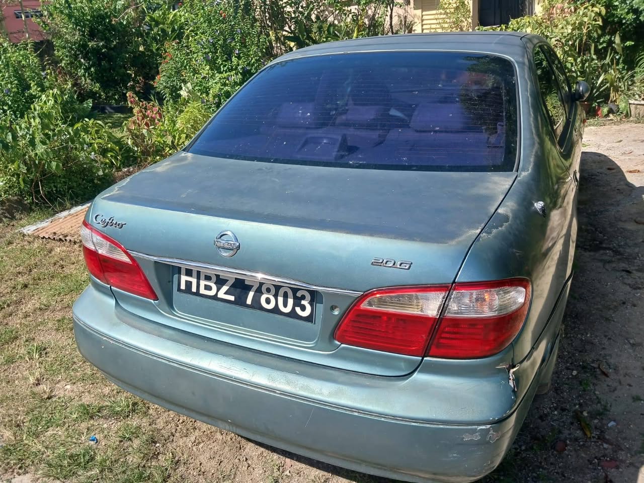 nissan a33