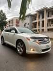 A picture of Toyota venza 2011 reverse