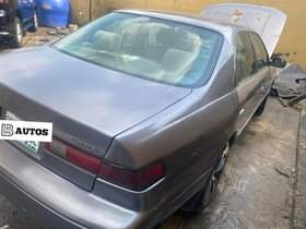 A picture of KB AUTOs First body 1999 model Toyota Camry aka tiny