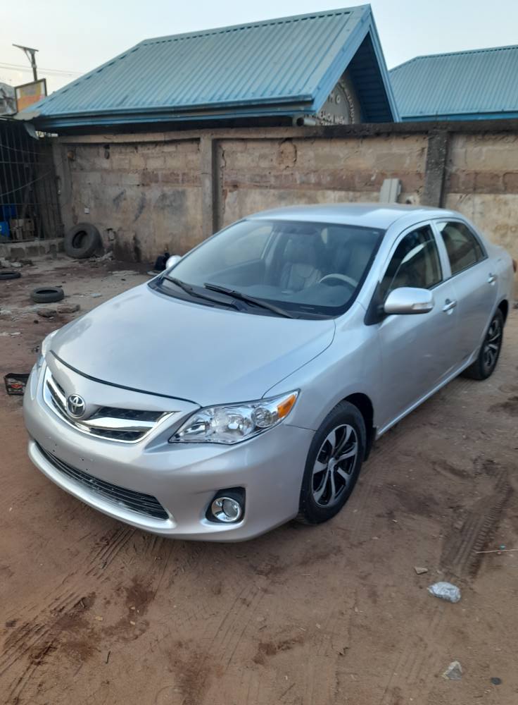 A picture of Toyota corolla 2010
