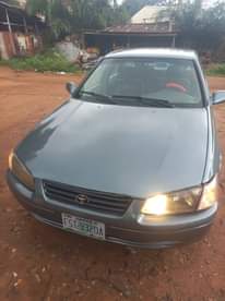 A picture of 2001 camry 2 2 big light Everything is working fine
