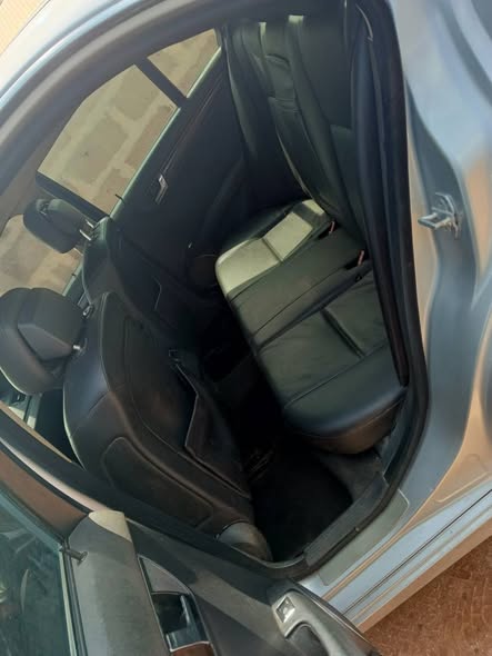 A picture of Mercedes Benz C300 09051289701