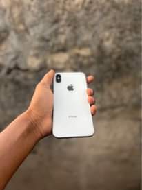 A picture of iPhone X