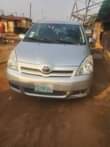 A picture of Toyota verso 04