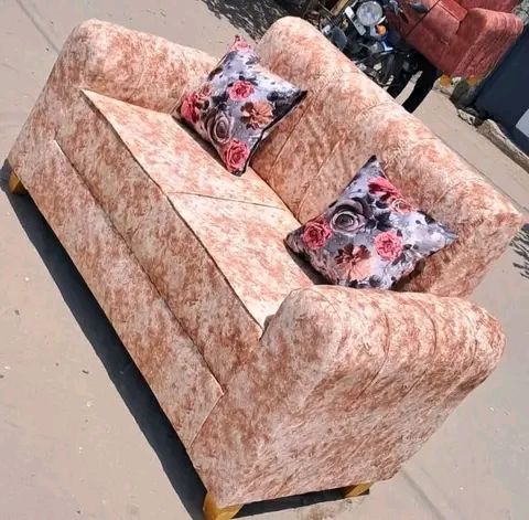 A picture of Sofa bei kitonga 0760824338