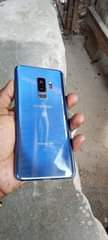 A picture of samsung s9 plas