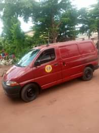 A picture of Distress sale Toyota hiace 05 In excellent condition Belgium standard
