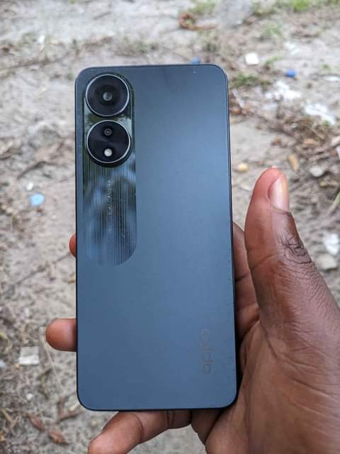 A picture of Oppo A78 RAM 8 4 STORAGE 256