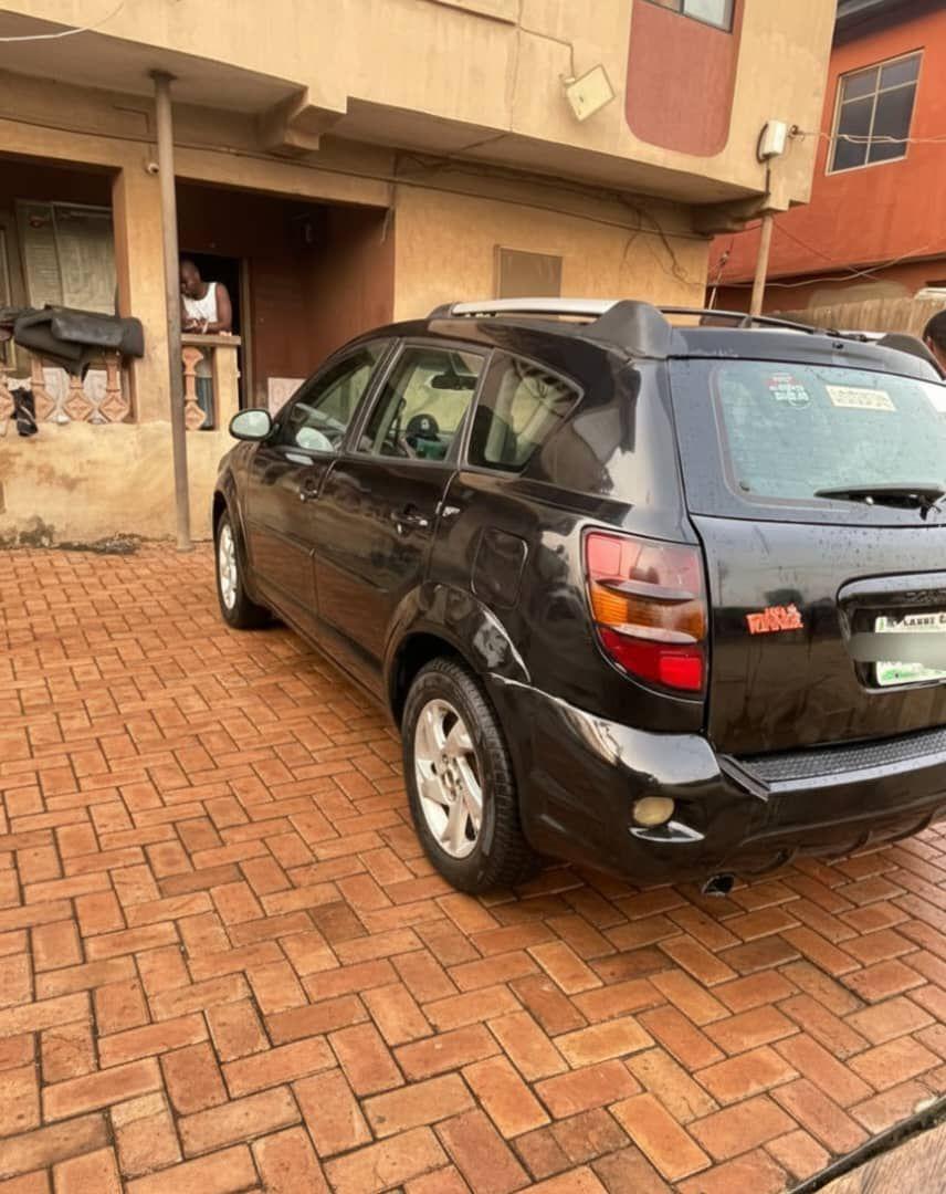 A picture of Dealers Deal Toyota Pontiac Vibe 04