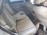 A picture of 2014 Toyota venza few months registered fullest option with panoramic