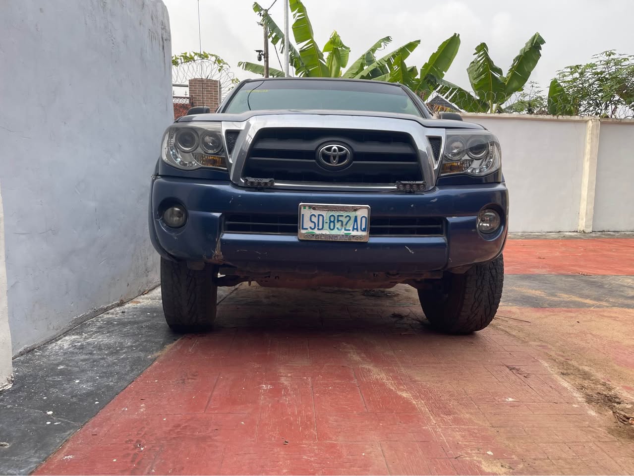 A picture of 06 Toyota Tacoma first body