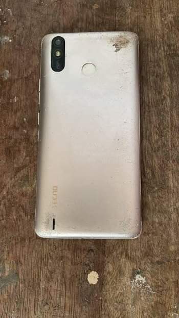 A picture of Nauza tecno pop 2 plus iko vzr chaji mkataba bei